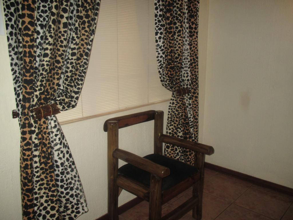Royal Kruger Lodge Marloth Park Luaran gambar